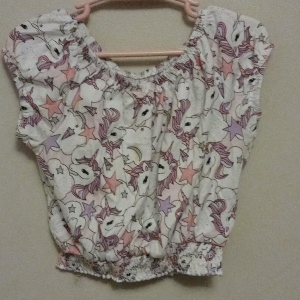 Clothes - Picture 2 of 2